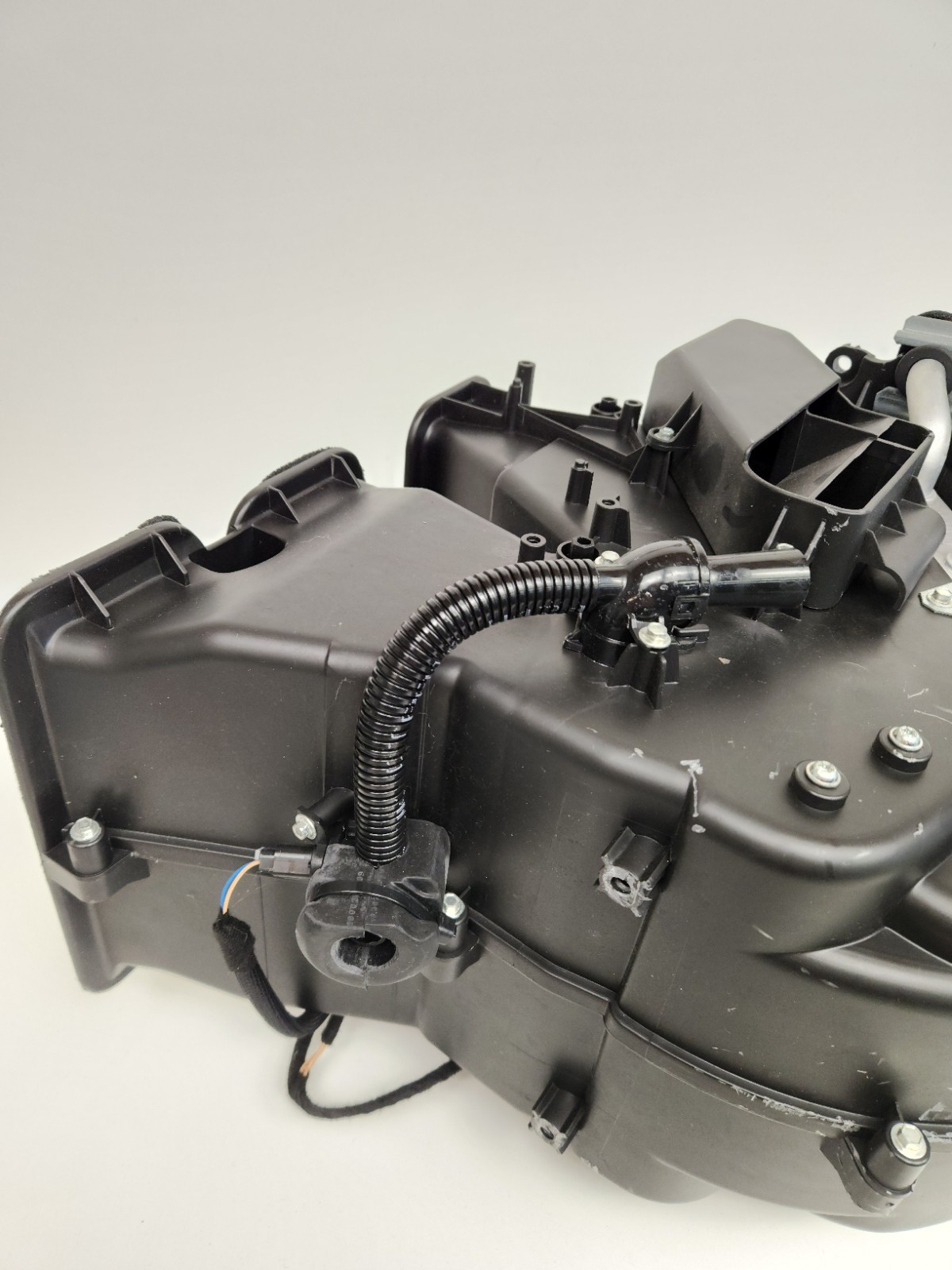 2015-2016 MCLAREN 650S SPIDER AC A/C HVAC HEATER BLOWER DISTRIBUTION UNIT BOX 
