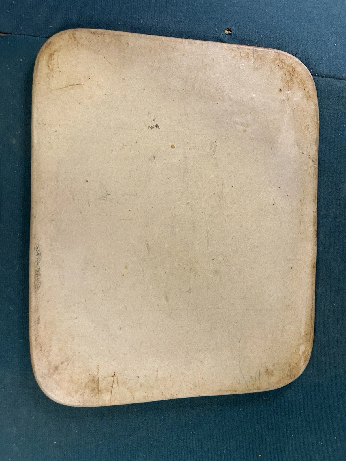 Vintage 1983 Sassafras Enterprises Baking Sheet Super Stone #1635 Illinois, 15”
Opens in a new windo
