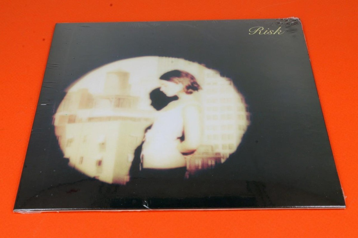 Gracie Abrams 「Risk」「Close To You」レコード Amazon.com: Gracie Abrams - Risk / Close to You - (Neon