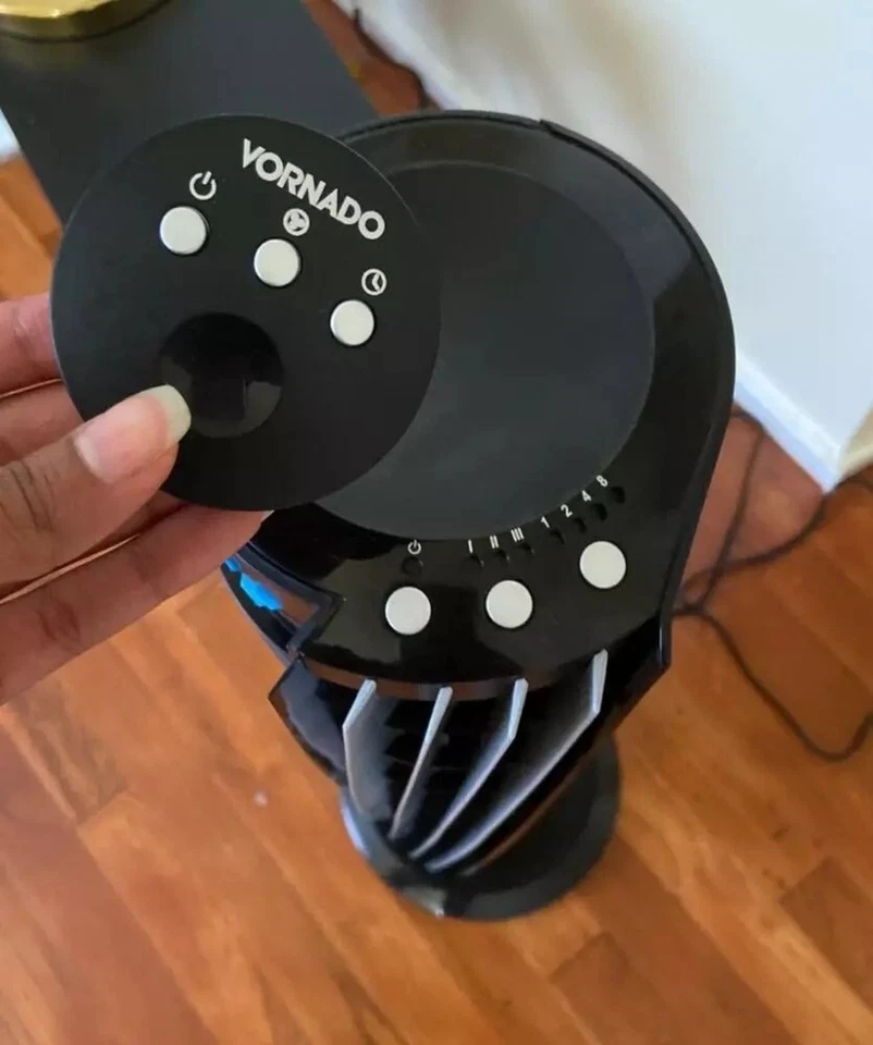 Ventilador Torre Circulador de Aire para Toda la Habitación Vornado 29" con Temporizador y Control Remoto Foto 3 de 4