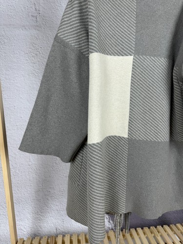 Chloe Grey and White Wool Cashmere Fringe Detail Cape Coat - Picture 17 of 20