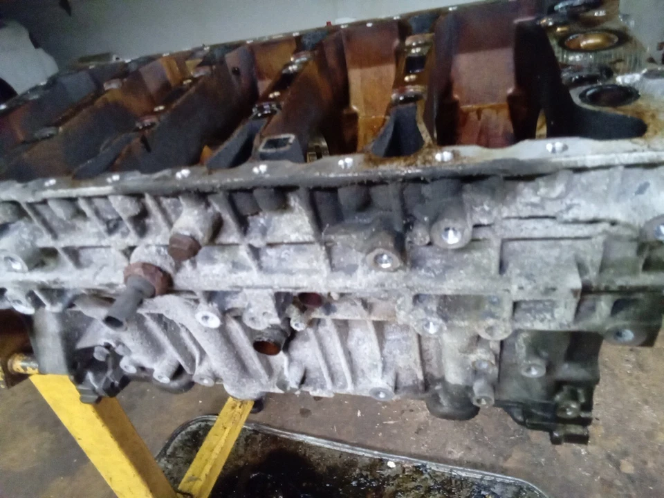 Volvo V70 B5244t 2000 bloque de motor 2,4 S60 B52 C70 turbo Foto 2 de 4