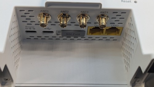 🔥Works🔥 T-Mobile TMO-G4SE Home Internet 5G Gateway Modem SERCOMM - Picture 19 of 20