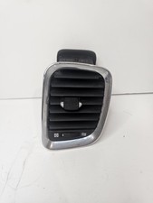 2011-2018 Dodge Durango Rh Outer Dash Air Vent Passenger Oem 2011-2018 Dodge Durango Rh Outer Dash Air Vent Passenger Oem