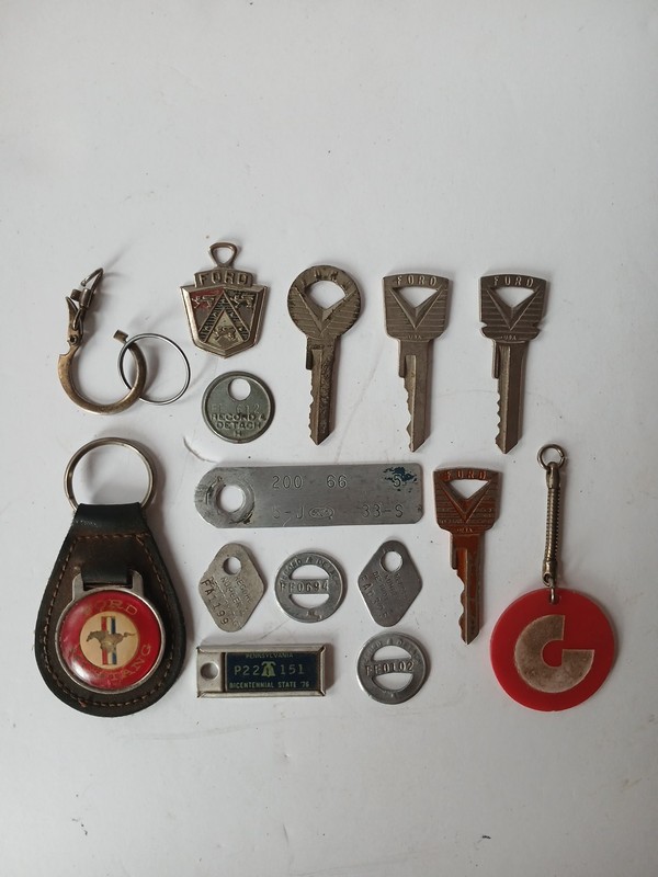 Vintage 1960's Ford Pre-owned Keys w/ Numbered Tags,Key Fobs,1976 License Plate.