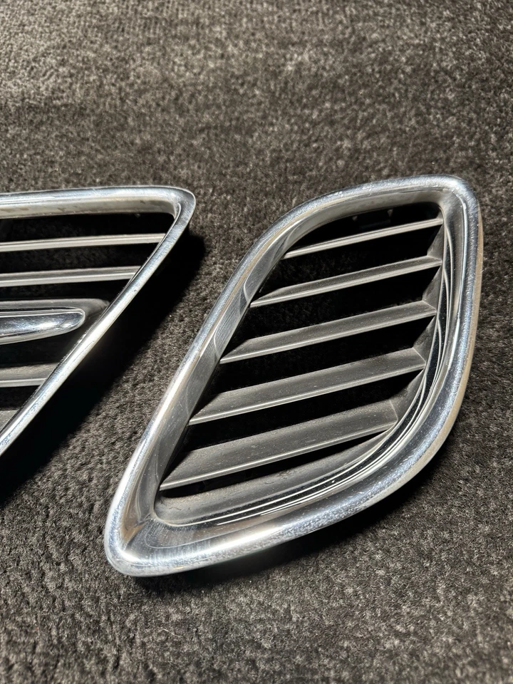 Juego de 3 rejillas de parachoques delanteras Saab 9-5 2002-2005 OEM Foto 4 de 4