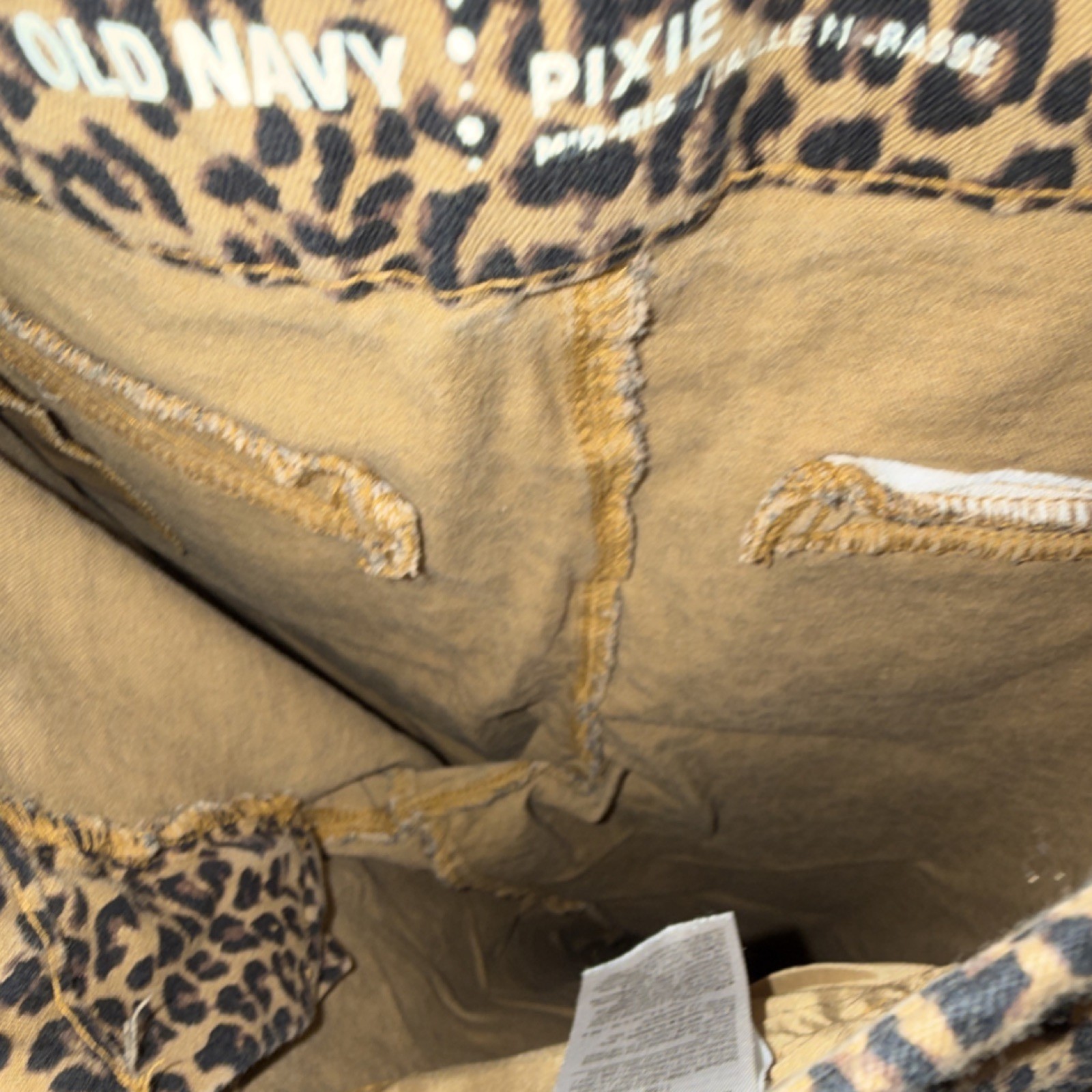 Old Navy Pixie Mid-Rise Leopard Print Cotton Span… - image 6