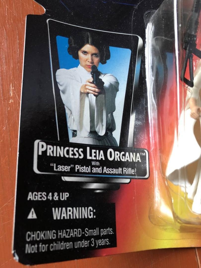 スターウォーズ    LEIA   1995年  Kenner  **超レア** スターウォーズ LEIA 1995年 Kenner **超レア** VINTAGE 1st