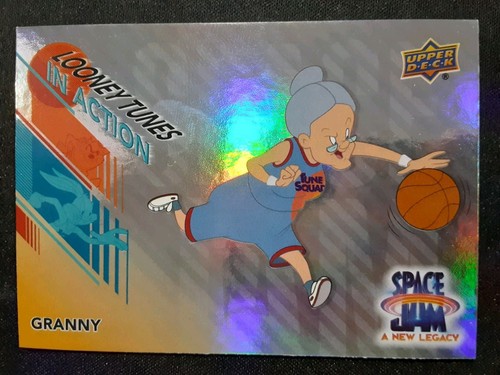 2021 Space Jam A New Legacy LOONEY TUNES IN ACTION Granny #IA-5 - Afbeelding 1 van 2