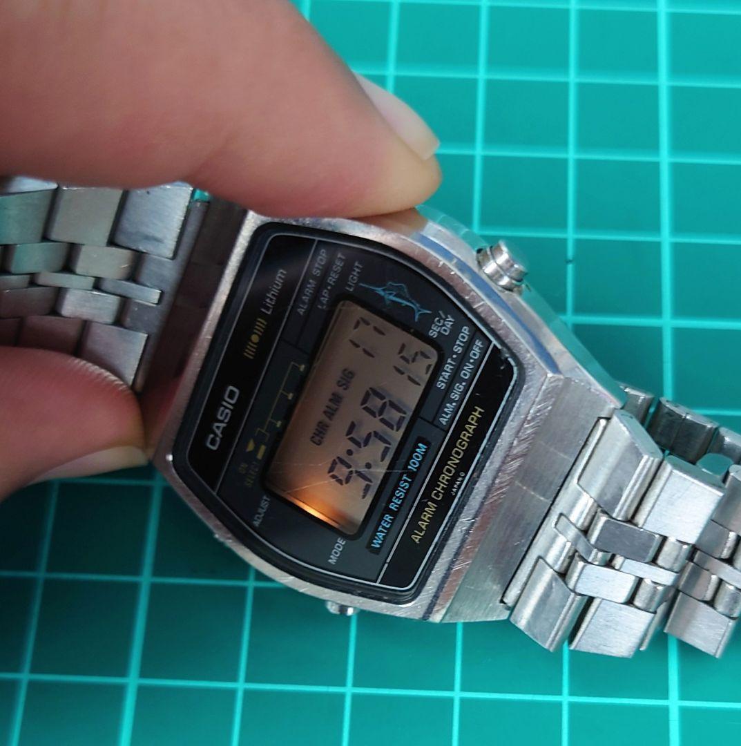 Vintage Casio W-250 Marlin Alarm Chronograph Men's Watch Vintage Casio W-250 Marlin Alarm Chronograph Men's Watch