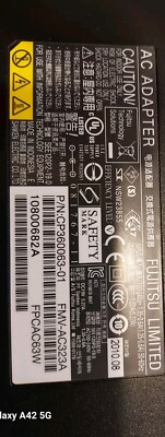 Fujitsu Siemens Notebook Laptop Adapter Supply CP360063 FMV-AC233A 19V 5.27A