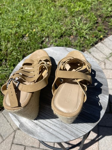 Wild Diva Lounge Women's Cut Out Open Toe 5" Platform Wedge Sandals Size: 9 - Picture 6 of 6