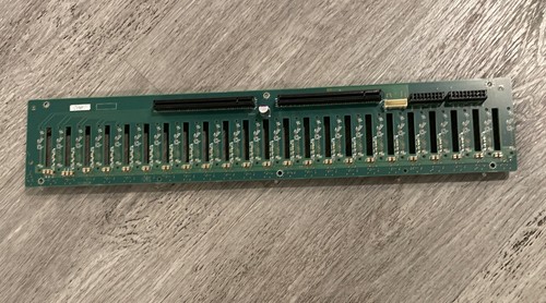 74-10156-01 Cisco UCS C240 24-Slot DiskSAS Backplane Board 01016P400000G #M41-13 - Picture 3 of 5