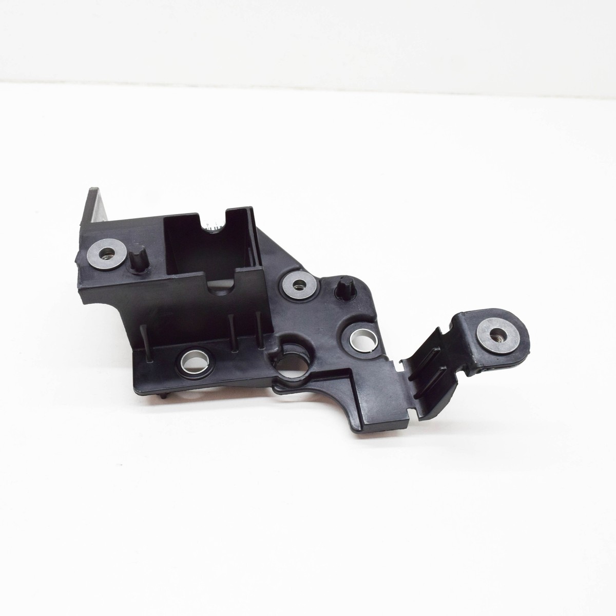 VOLVO XC40 Front Section Right Bracket 31469371 NEW GENUINE | eBay 