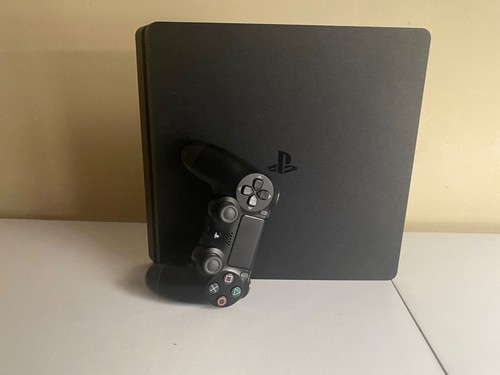 Playstation 4 slim with 1 controller pre-owned - Picture 2 of 5