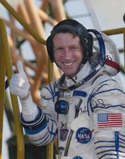 MICHAEL FOALE HAND SIGNED 10X8 PHOTO NASA ASTRONAUT AUTOGRAPH 3