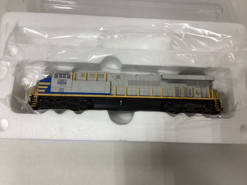 Walthers Mainline #910-10214 escala HO “CN” DCC READY ES44AC Rd. #3914 | Zustand: New