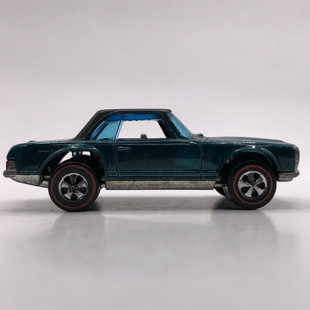大幅値下げ‼️ホットウィール　メルセデス　ベンツ　280SL 香港　1969 Hot Wheels Redline Mercedes-Benz 280SL 1969 Aqua Black Roof - Hong