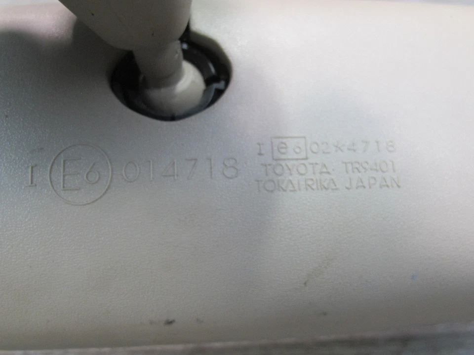 1998-2002 LEXUS J100 LX470 AUTO DIMMING INTERIOR REAR VIEW MIRROR - Image 3 of 4