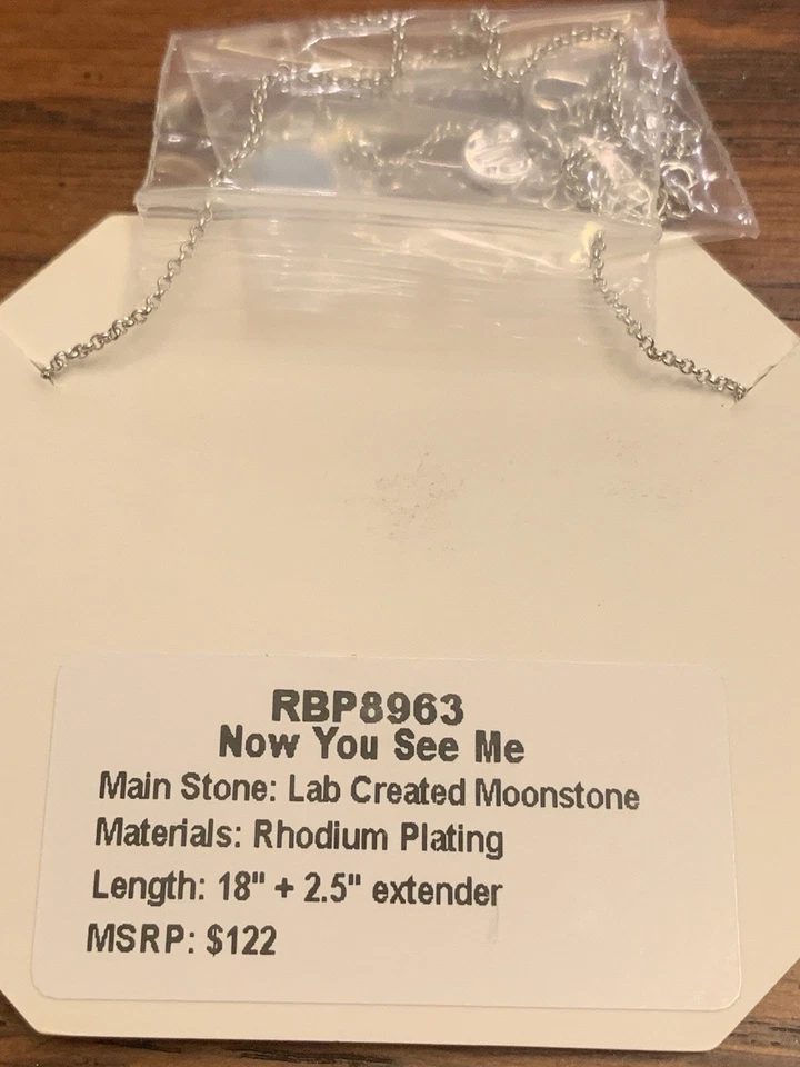 Collar Bomb Party RBP8963 Now You See Me Moonstone en baño de rodio Foto 3 de 4