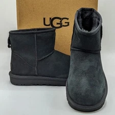 UGG “Classic Mini II” Women's Sheepskin Suede/Shearling Ankle Boots (Black) NEW