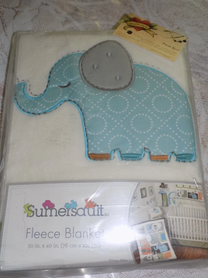 MANTA BEBÉ SUMERSAULT ELEFANTE TERCIOPELO POLAR NITEY NITE CREMA AZUL VERDE DOBLADILLO Foto 2 de 4