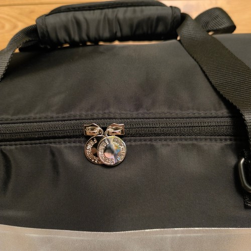 Moschino Fragrances Reisetasche Reisetasche schwarz Fitnessstudio Urlaub - Bild 4 von 9