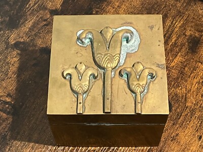 Taste Setter by Sigma Flowers Brass Heavy Trinket Box 5''x 5''x 4'' Collectible