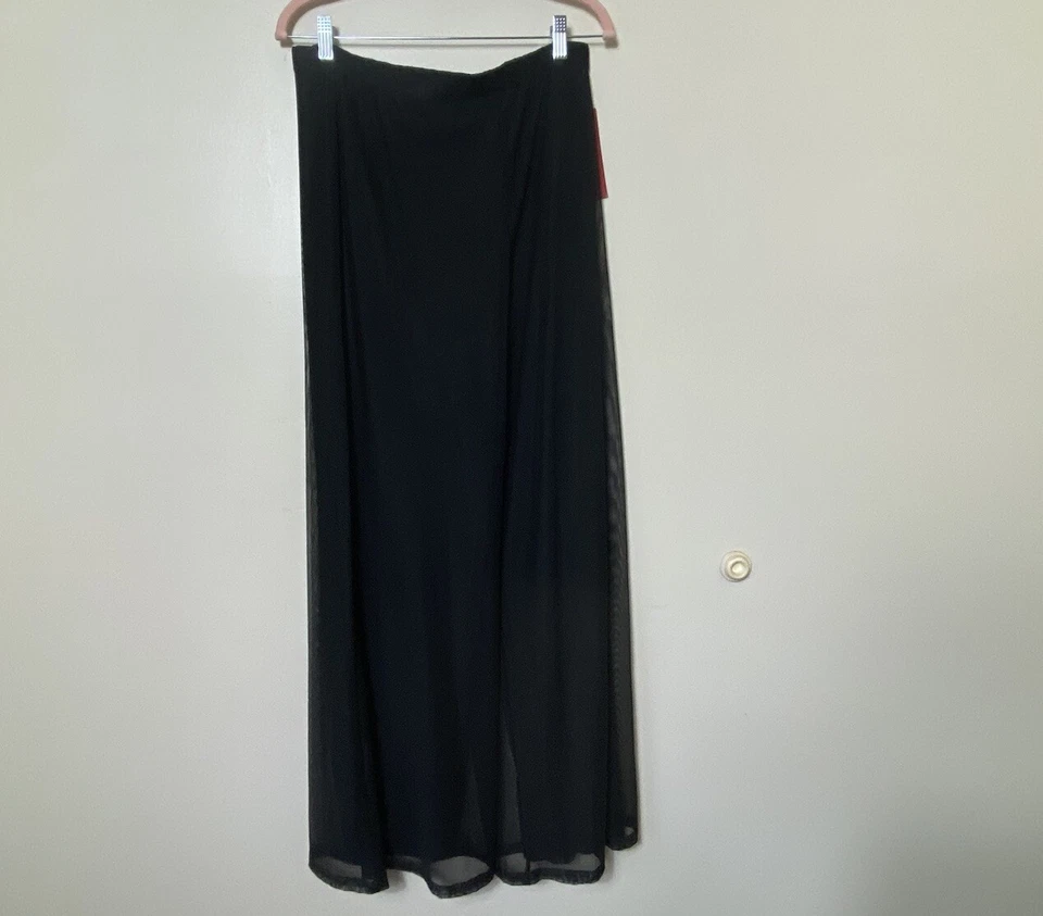J.S. Collection Women’s Flare Dress Pants. Black. Size 14. NWT - Image 2 of 4