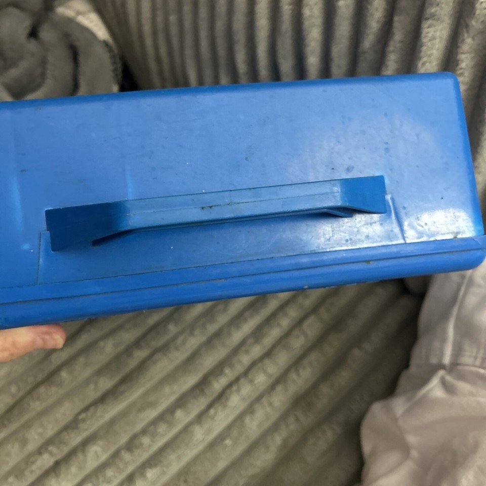 Hot Wheels Mattel 48 Car Carry Case 20020 Blue Vintage PreOwned