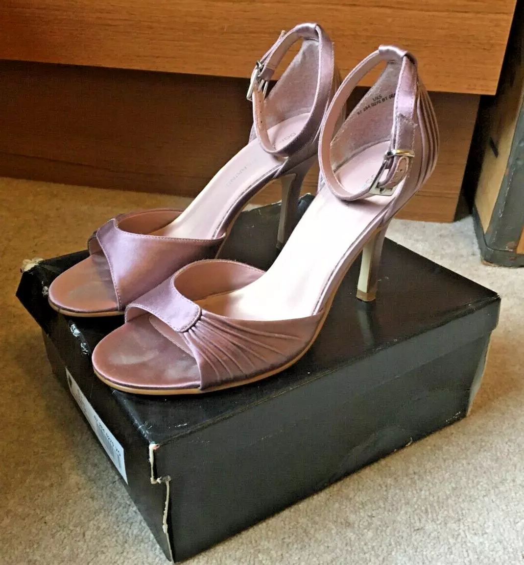 Evening sandals hotsell