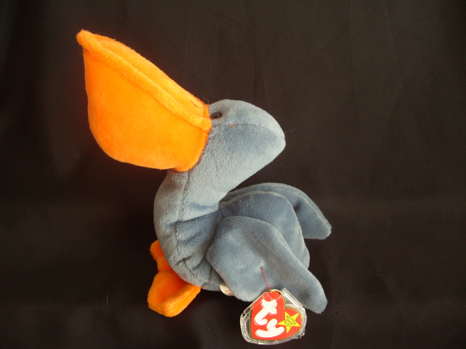 TY BEANIE BABY SCOOP - THE PELICAN - INDONESIA - MINT - RETIRED WITH TAGS