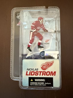 Detroit Red Wings McFarland Toys Niklas Lindstrom Figure
