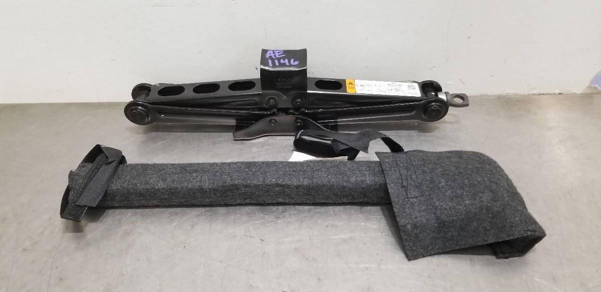23 FORD F150 JACK AND TOOL KIT COMPLETE | eBay