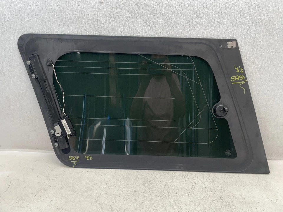 15 16 17 Lincoln Navigator Rear Right Pass Quarter Window Glass Panel 1585 OEM - Image 4 of 4