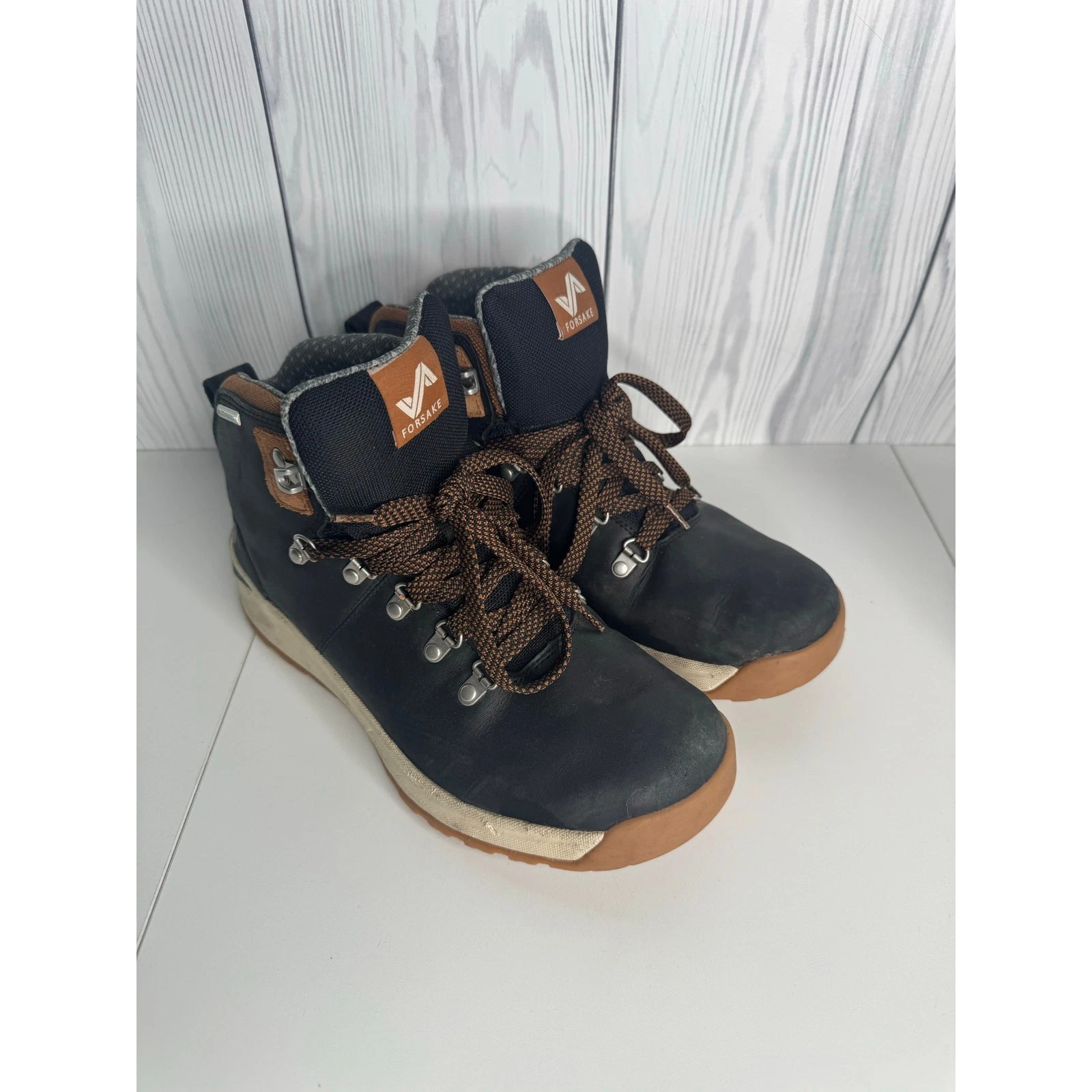 Forsake Men’s Waterproof Halden Boot Black Leather Size 9.5 Lace Up Hiker
Opens in a new window or t