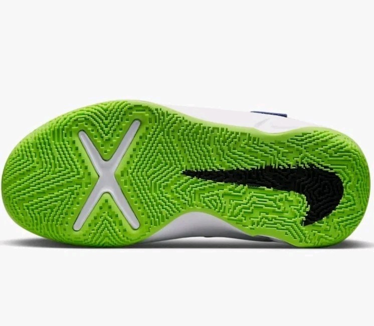 Nike Team Hustle D10 FlyEase White Multicolor Youth Size 7Y Basketball Shoes thumbnail 10