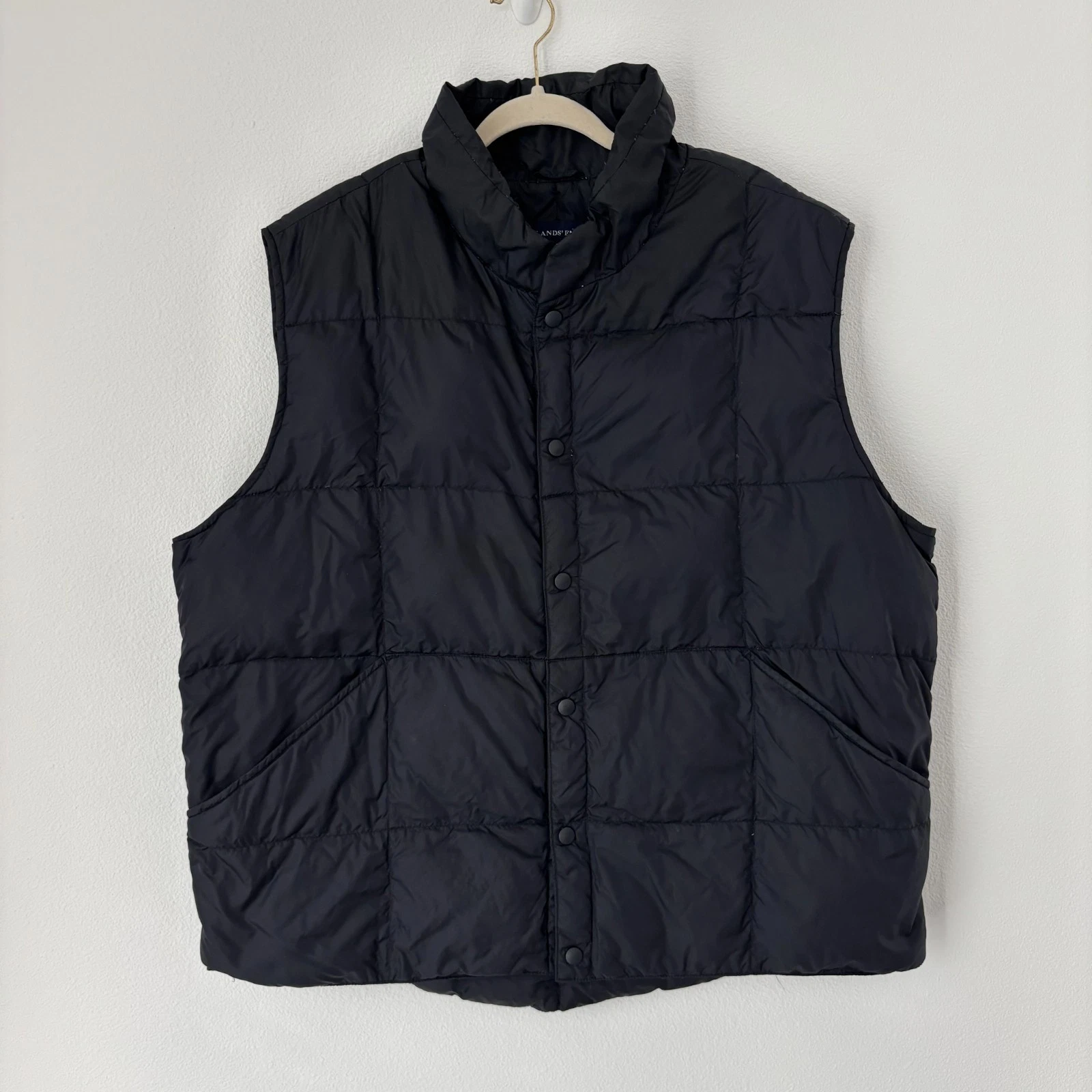 Lands' End Vest Men's XL 46-48 Black Down Filled Lightweight Snap Front Pockets