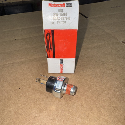 #ad NOS 1980 80 Ford Mustang LTD Cougar Oil Pressure Light Switch SW 1594 E0AZ9278B $15.00