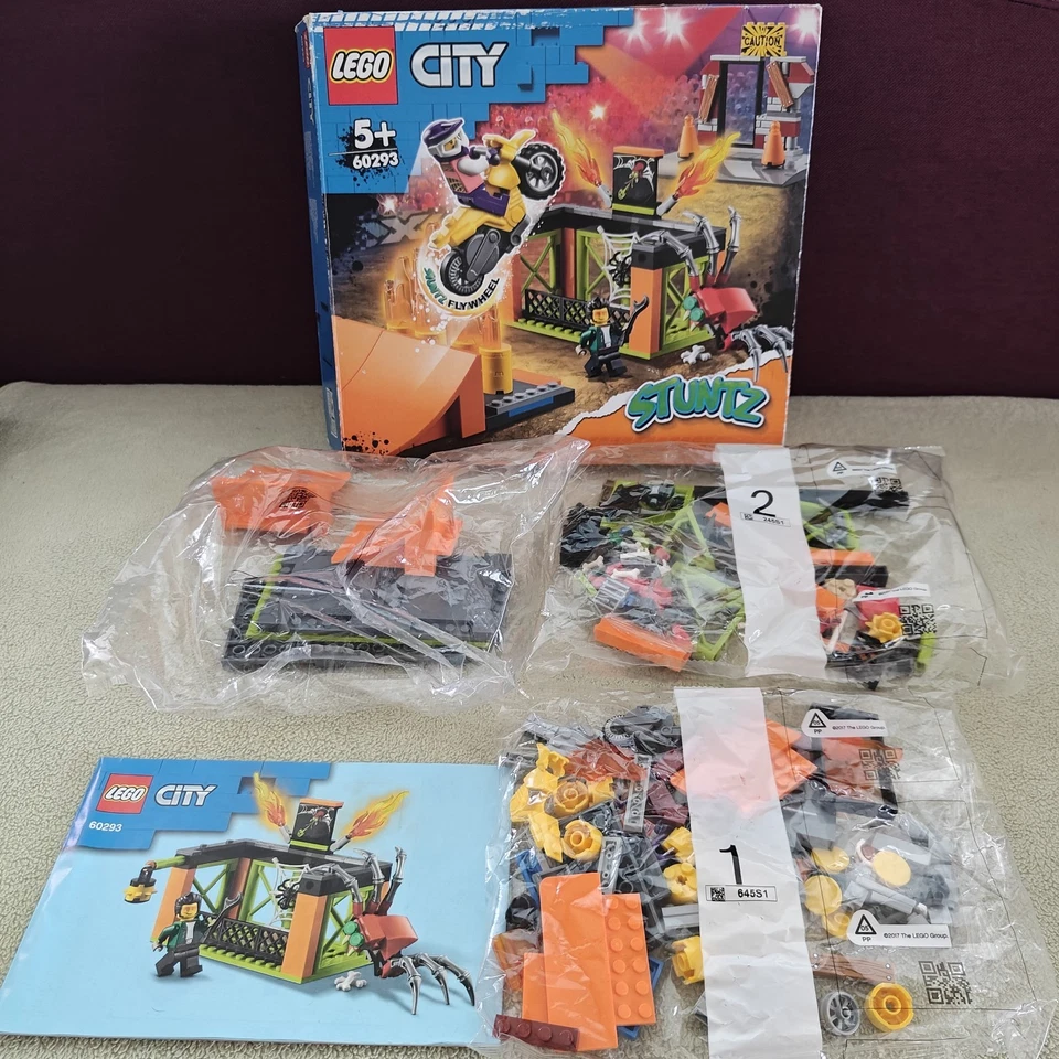 LEGO City 60293 Stunt Park, photo 1 sur 5