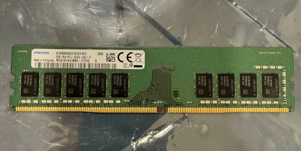 Samsung PC4-21300 (DDR4-2666) Bus Speed Computer RAM 8 GB Capacity