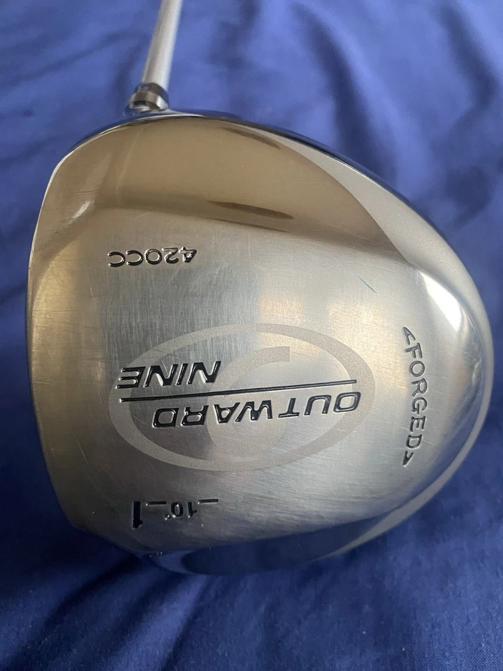 Hippo Outward Nine Driver  10 Degs, Firm  Graphite Shaft+ Head cover 45 1/2 ins - Image 3 of 4