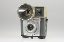 Kodak Brownie Starmite Camera mit intregiertem Blitz, Dakon Lens