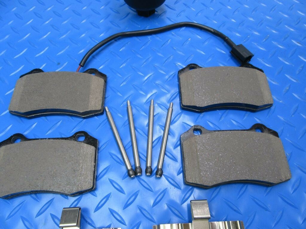 Maserati Ghibli S Sq4 Quattroporte rear brake pads + oil filter TopEuro #7792