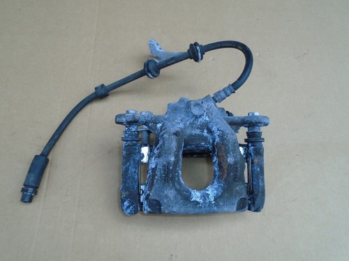 BMW E87 E81 Bremssattel vorne rechts