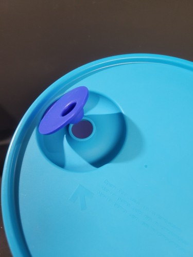 Tupperware 2641 CrystalWave 6 1/4 Cup Microwave Container w/ 2649 Vented Lid - Imagen 7 de 10