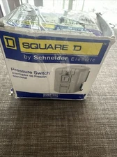 Square D by Schneider Electric 9013FSG2J21M4 Pressure Switch