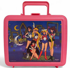 Vintage Aladdin Sailor Moon Pink Plastic Lunchbox!