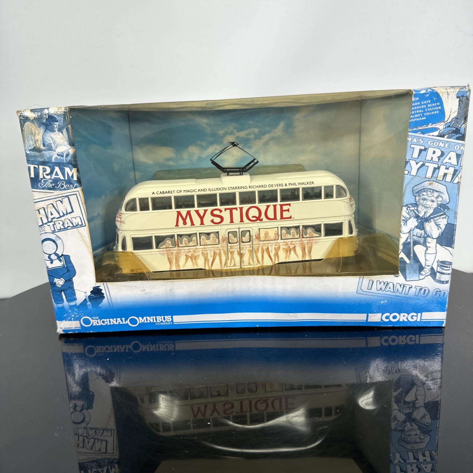 CORGI OOC BLACKPOOL TRANSPORT MYSTIQUE BALLOON TRAM MODEL OM43510 1:76