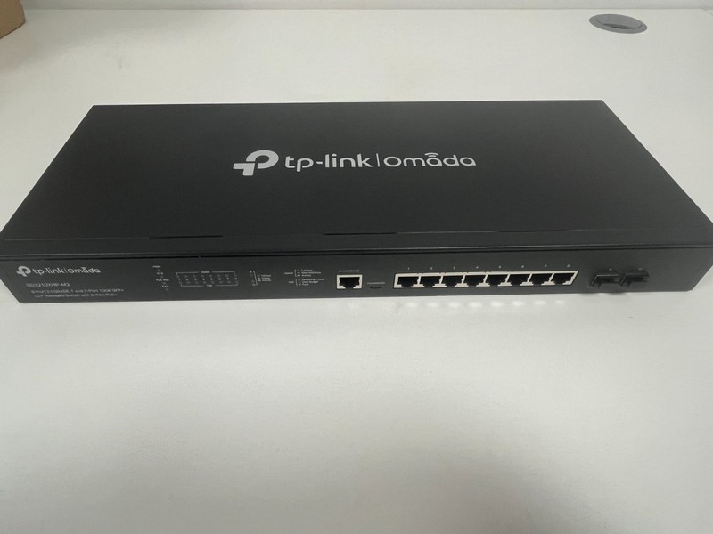 TP-Link TL-SG3210XHP-M2 8-Port L2+ Managed 2.5GbE PoE+ Access Switch w/ 2 x 10G